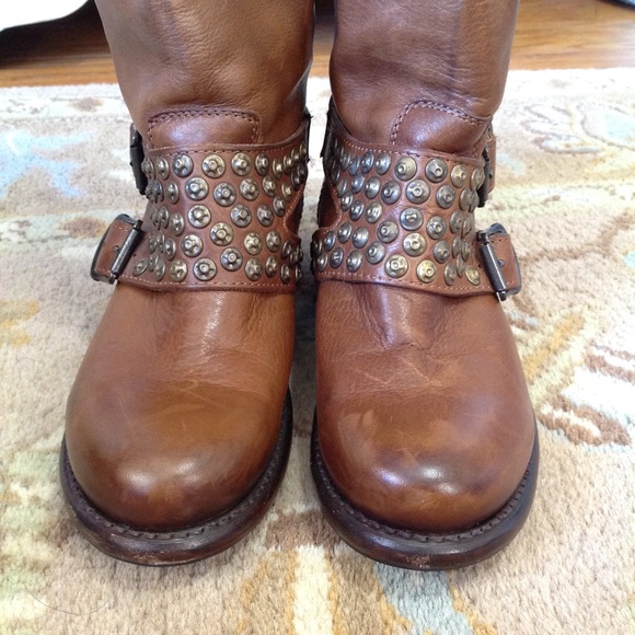 FRYE Jenna Stud & Buckle Accented Riding Boot - Picture 6 of 9